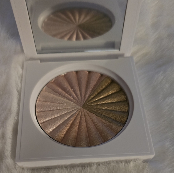 Ofra Cosmetics Duo , Full face Palette & Highlighter. Brand New 💎 - Picture 2 of 4